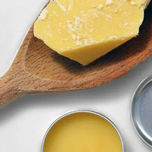 Load image into Gallery viewer, Healing butter balm with Sweet Orange Peel, Patchouli, Lavender and Tea Tree
