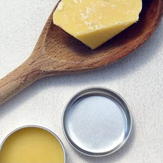 unscented natural balm. natural beeswax balm