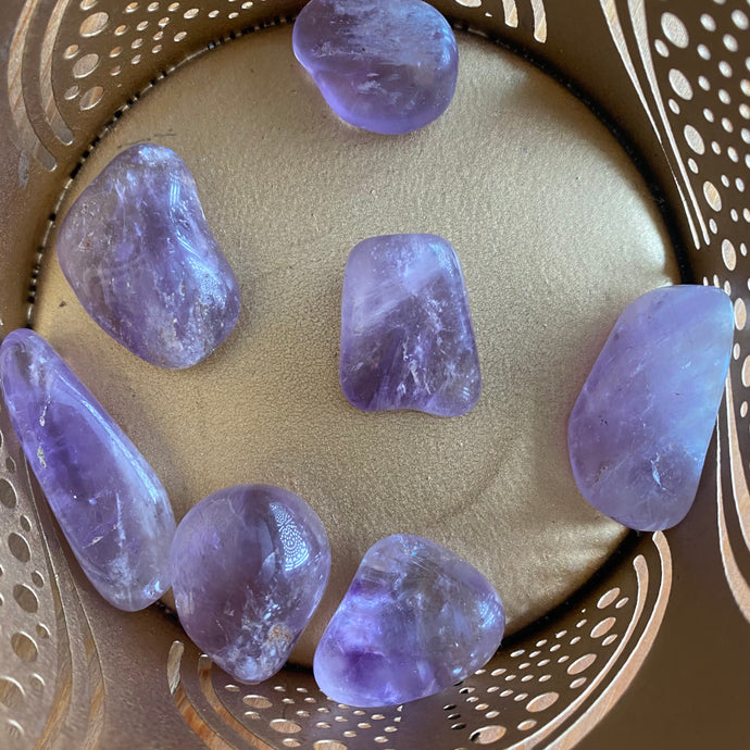 amethyst purple third eye crown chakra quartz