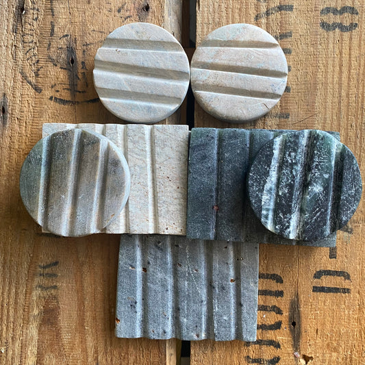 brazilian soapstone carved soap dish with grooves